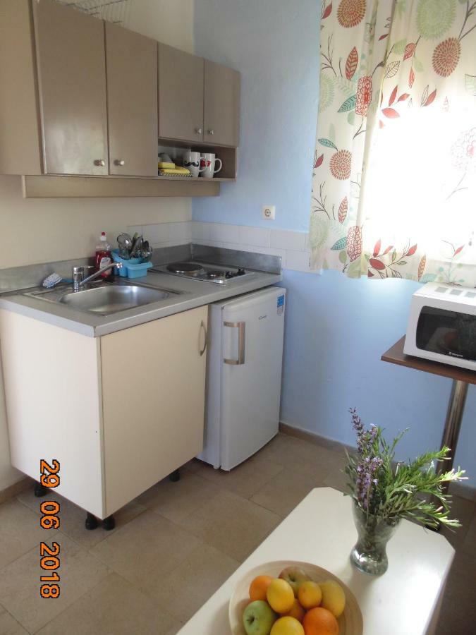 Hippokratis Apartments Gerani  エクステリア 写真